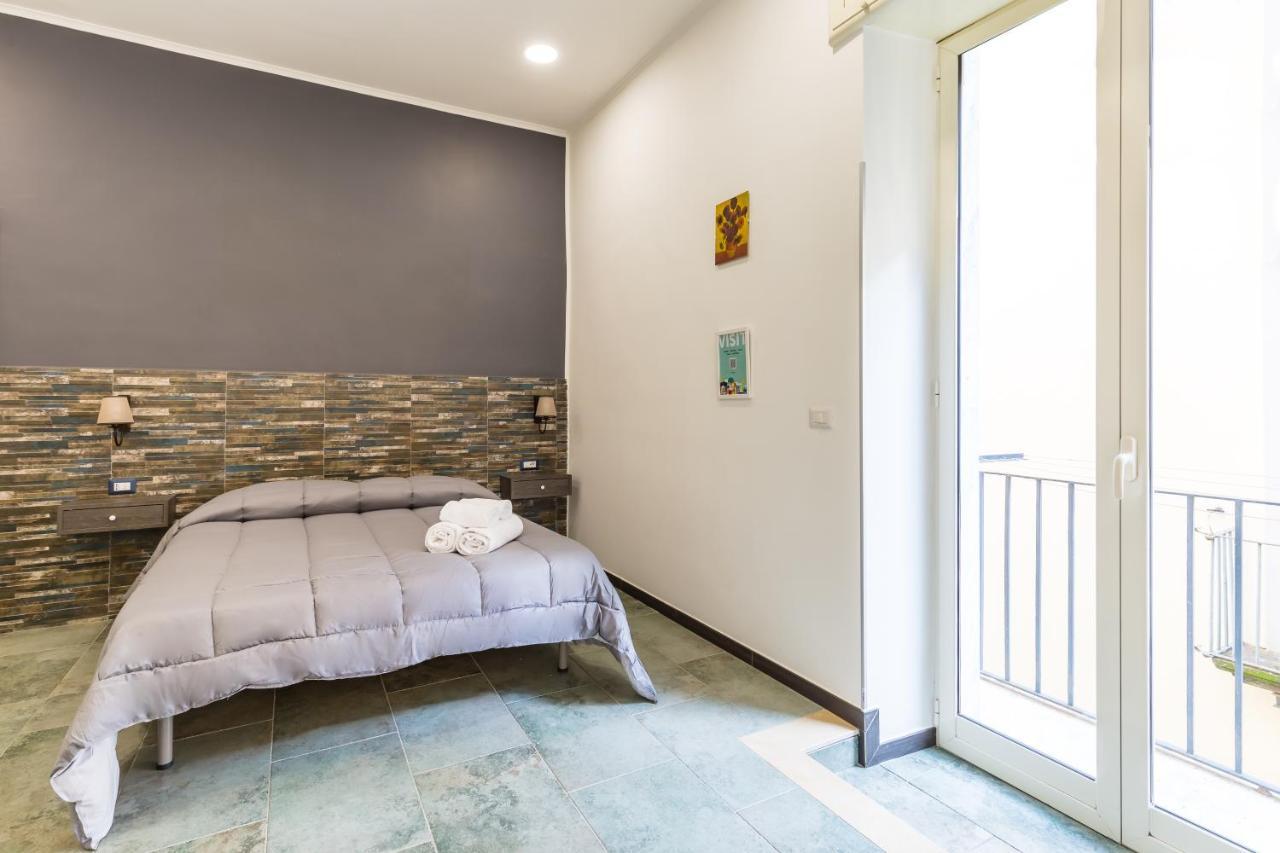 Gelso Complex Studios And Flat By Napoliapartments Exterior foto