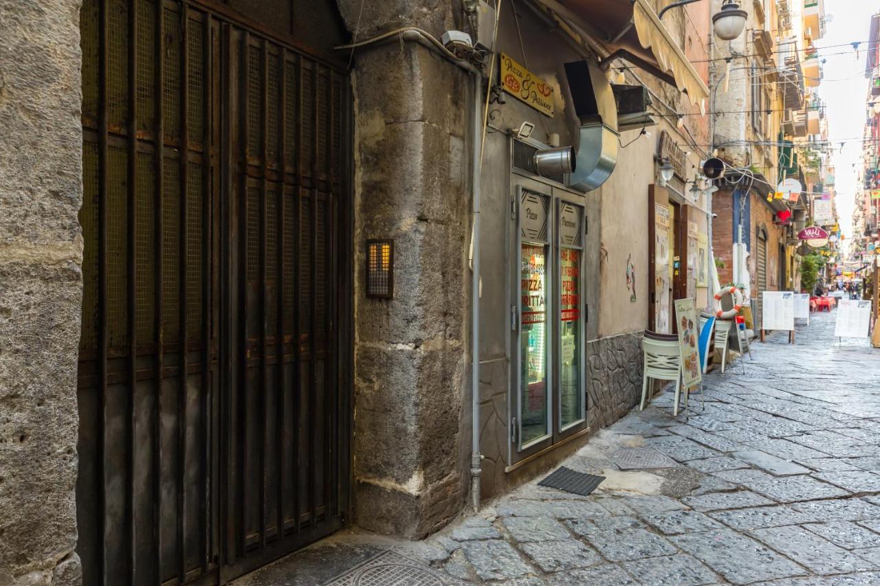 Gelso Complex Studios And Flat By Napoliapartments Exterior foto
