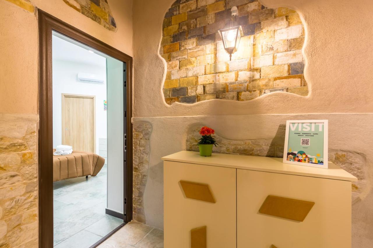 Gelso Complex Studios And Flat By Napoliapartments Exterior foto