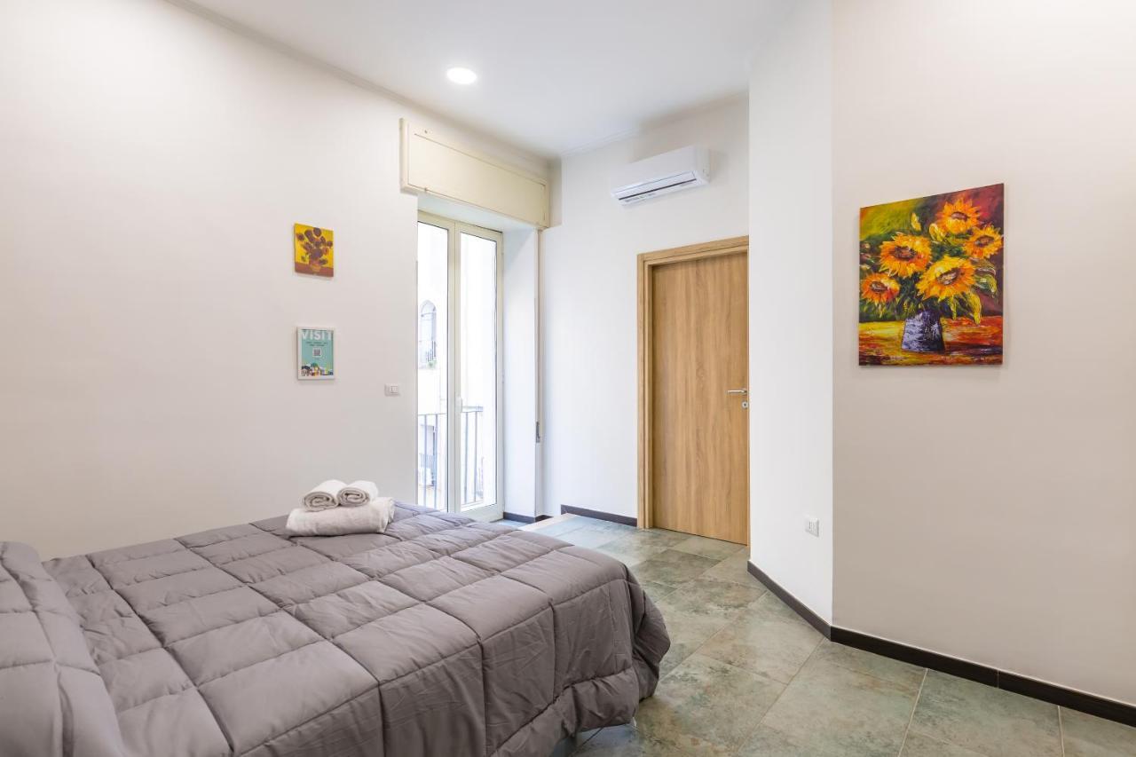 Gelso Complex Studios And Flat By Napoliapartments Exterior foto