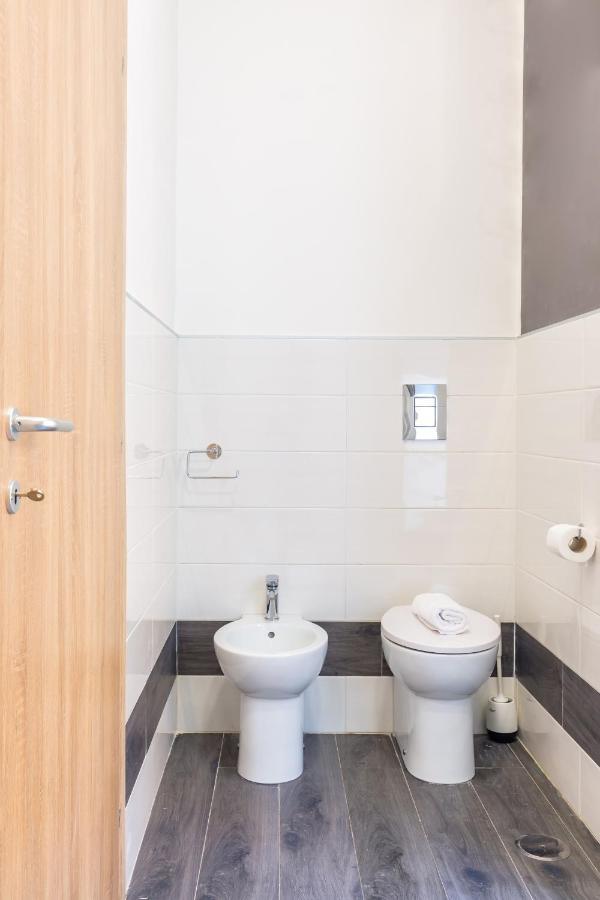 Gelso Complex Studios And Flat By Napoliapartments Exterior foto