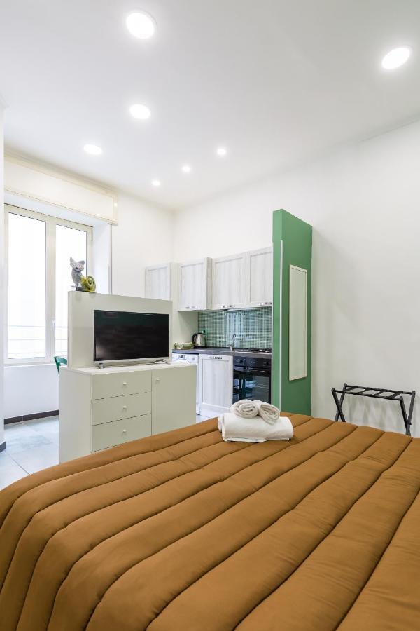 Gelso Complex Studios And Flat By Napoliapartments Exterior foto