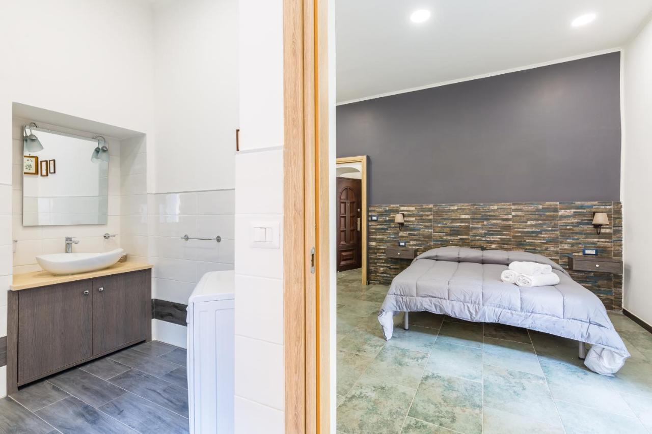 Gelso Complex Studios And Flat By Napoliapartments Exterior foto