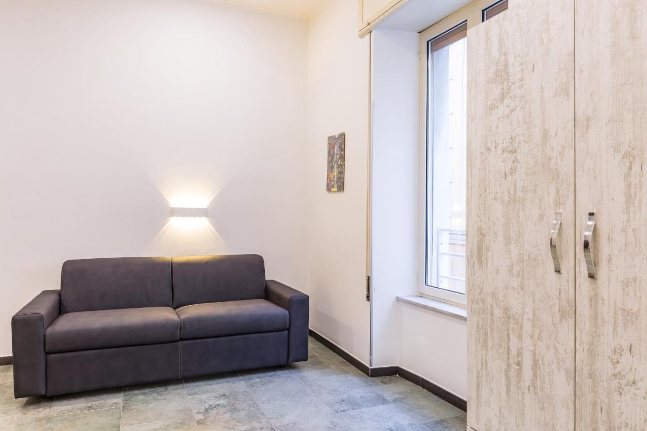 Gelso Complex Studios And Flat By Napoliapartments Exterior foto