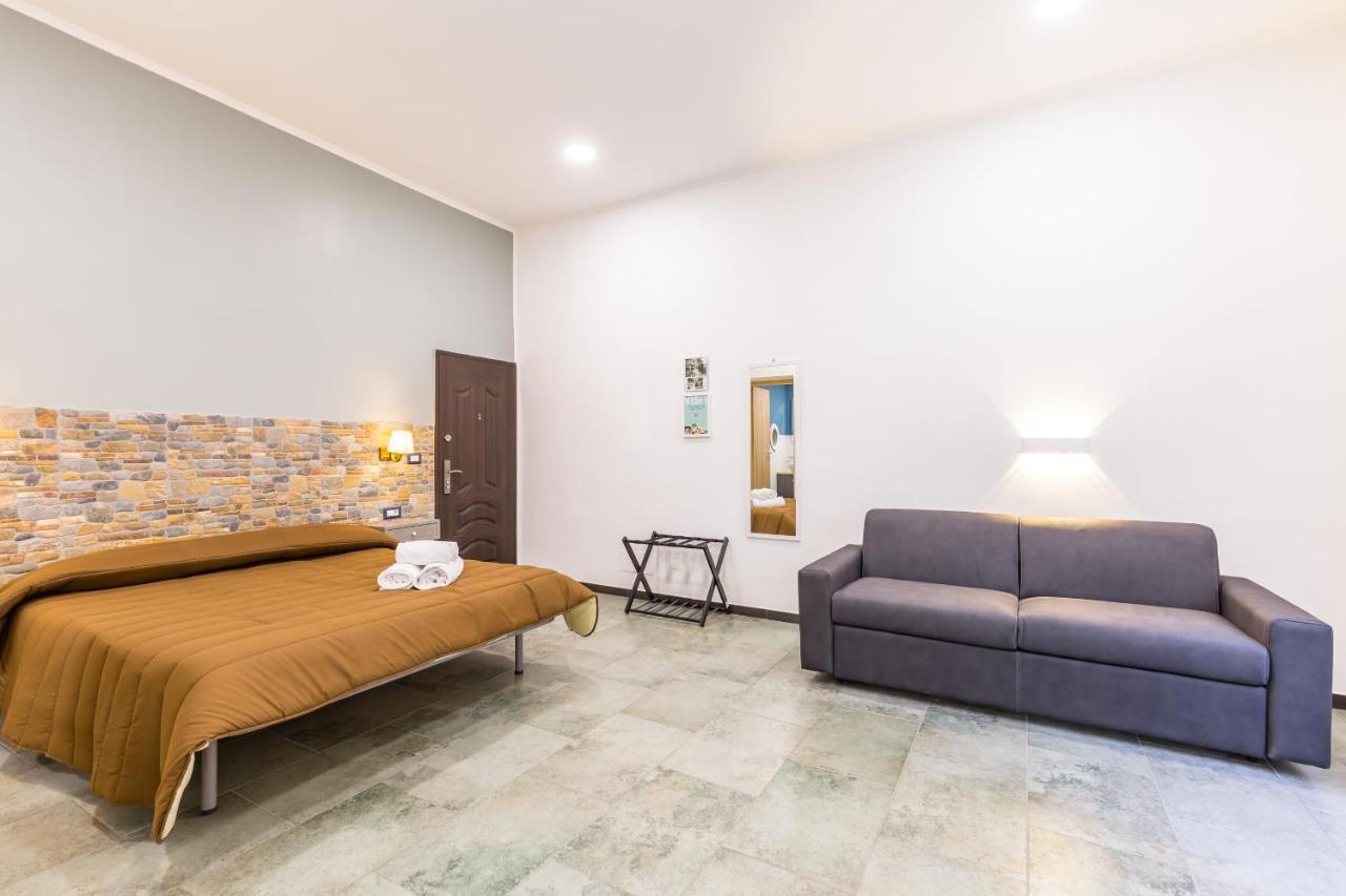 Gelso Complex Studios And Flat By Napoliapartments Exterior foto